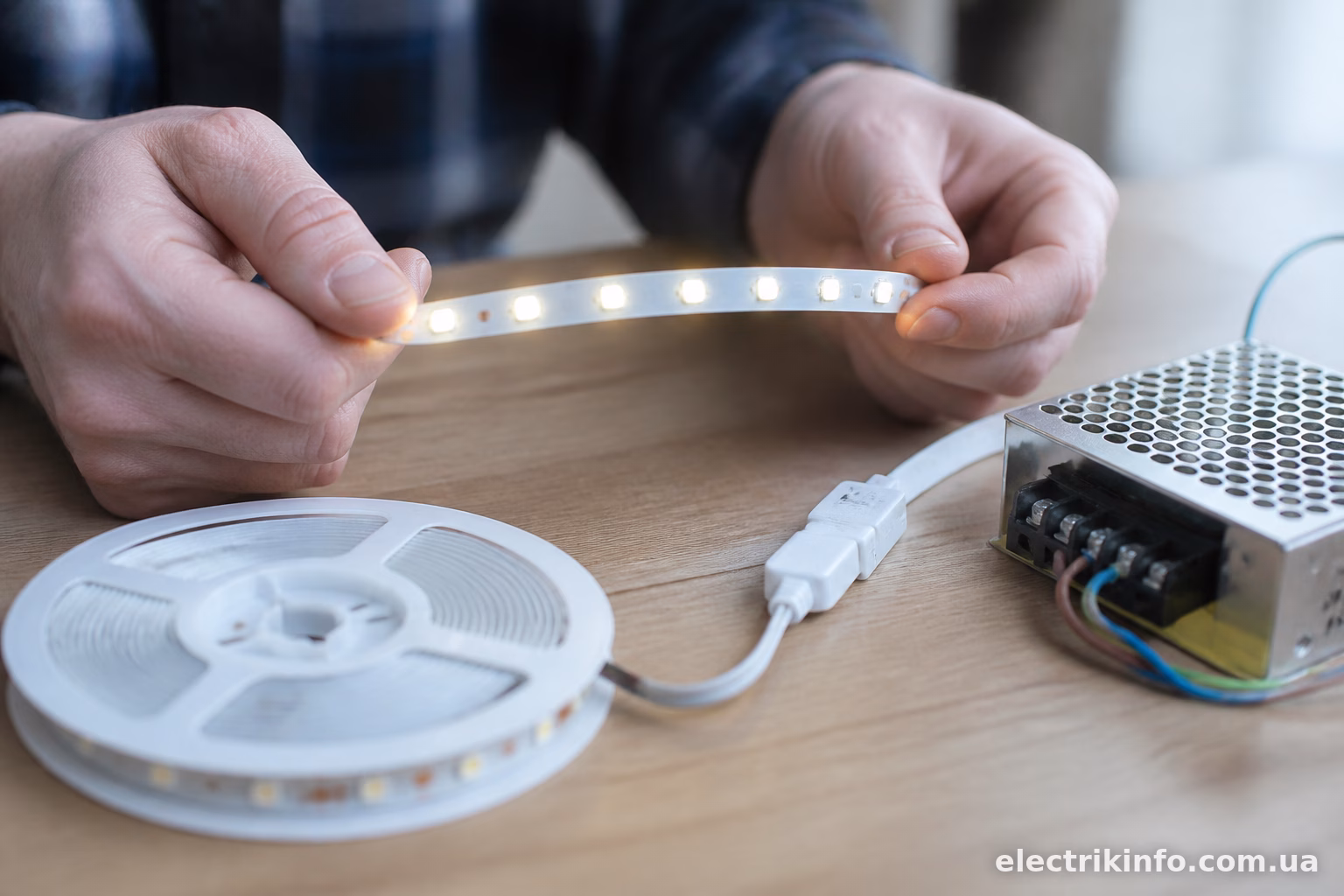 Чому LED-стрічка блимає